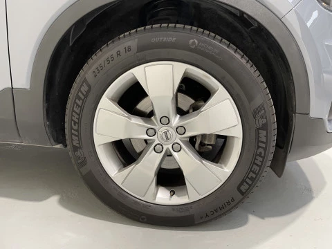 Volvo XC40 2.0 D3 Business Plus Auto