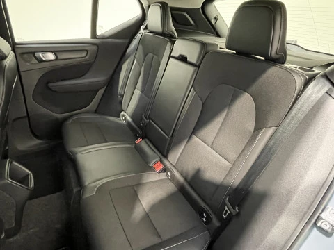 Volvo XC40 2.0 D3 Business Plus Auto