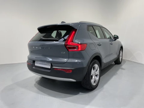 Volvo XC40 2.0 D3 Business Plus Auto