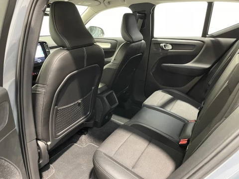 Volvo XC40 2.0 D3 Business Plus Auto