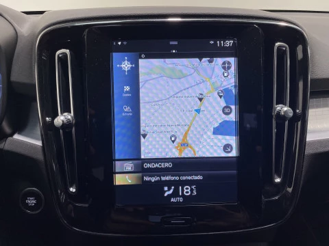 Volvo XC40 2.0 D3 Business Plus Auto