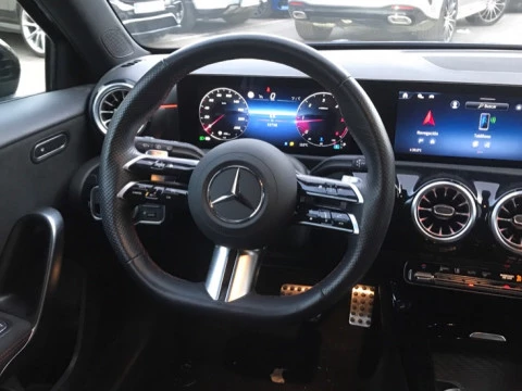 Mercedes-Benz Clase A  200 d Compact