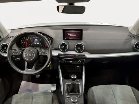 Audi Q2 design 30 TFSI 85 kW (116 CV)