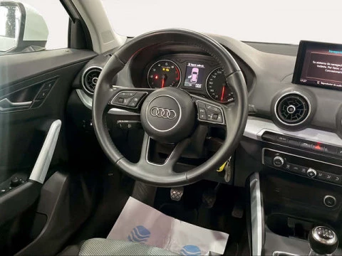 Audi Q2 design 30 TFSI 85 kW (116 CV)