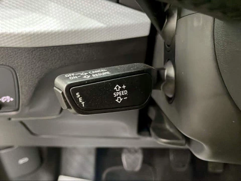 Audi Q2 design 30 TFSI 85 kW (116 CV)
