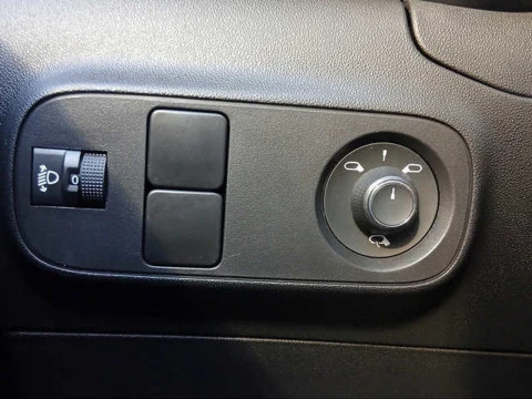 Citroën C3 PureTech 83 Plus 61 kW (83 CV)