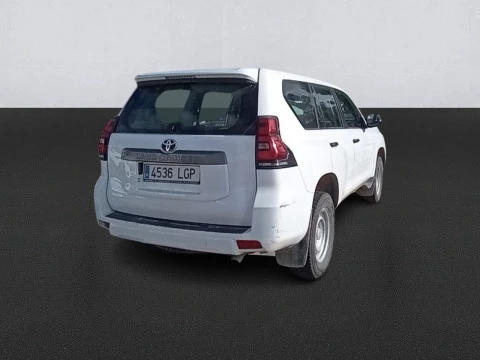 Toyota Land Cruiser 2.8 D-4D GX