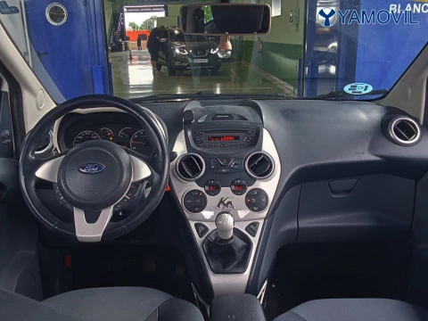 Ford KA 1.20 Titanium+ 51 kW (69 CV)