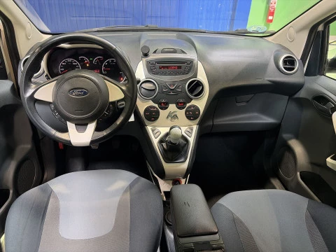 Ford KA 1.20 Titanium+ 51 kW (69 CV)