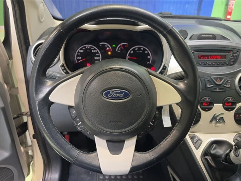 Ford KA 1.20 Titanium+ 51 kW (69 CV)