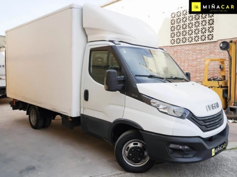 Iveco Daily Chasis 35C 16H HD 4100 115 kW (156 CV)