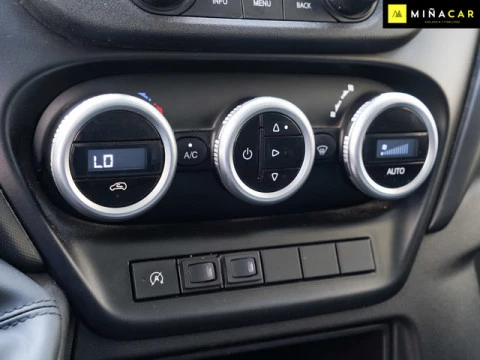 Iveco Daily Chasis 35C 16H HD 4100 115 kW (156 CV)