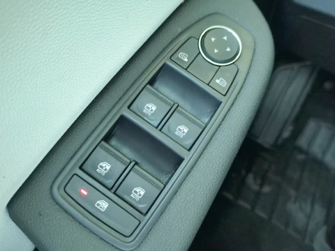 Renault Clio Techno TCe 90 (67kw)