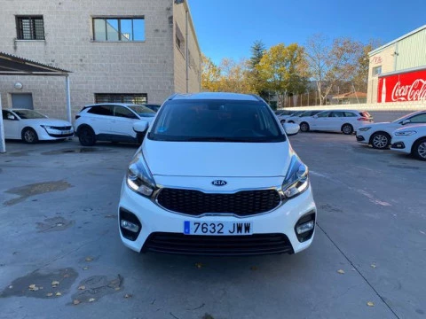 Kia Carens 1.6 GDi 99kW (135CV) Concept