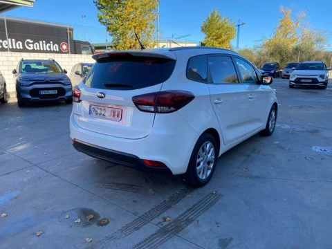 Kia Carens 1.6 GDi 99kW (135CV) Concept