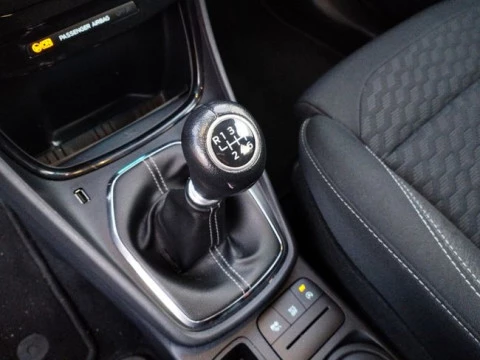 Ford Puma 1.5 Ecoblue 120cv Titanium