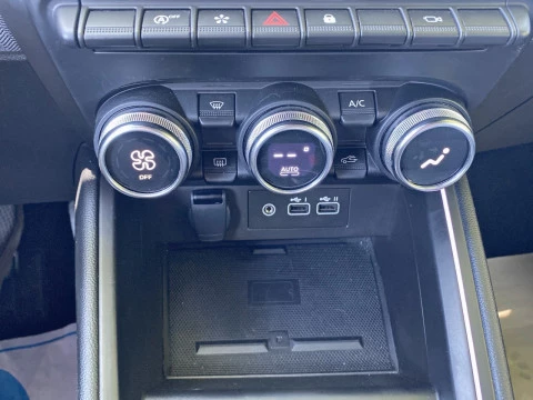 Renault Clio techno Eco-G 100cv (74kW)