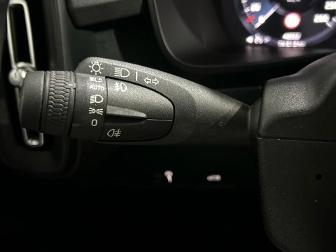 Volvo XC40 1.5 T3 156 5P