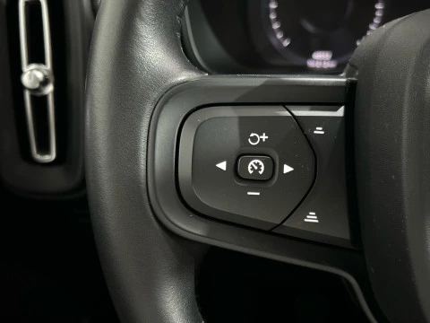 Volvo XC40 1.5 T3 156 5P