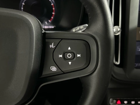 Volvo XC40 1.5 T3 156 5P