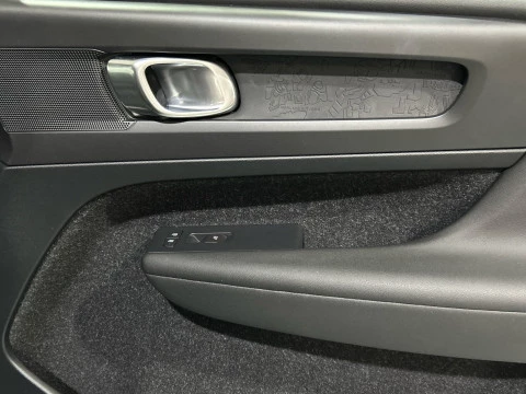 Volvo XC40 1.5 T3 156 5P