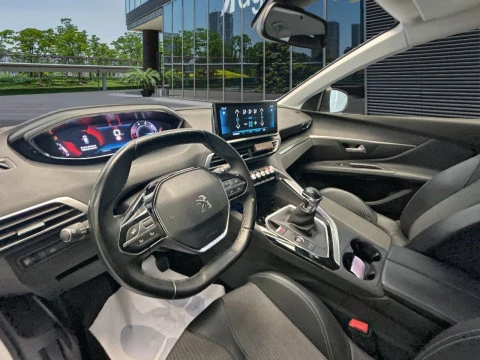Peugeot 5008 1.5 BlueHDi 96kW (130CV) S&S Allure