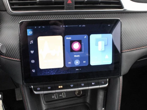 MG ZS 1.5 COMFORT 106 5P