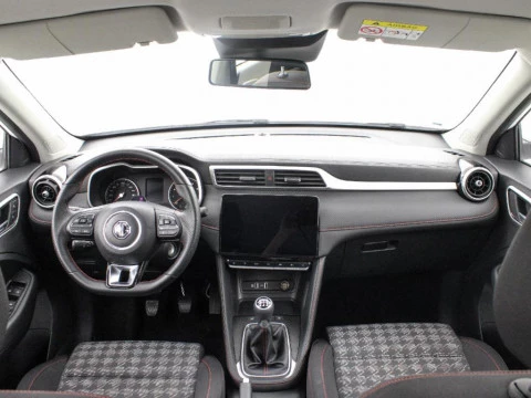 MG ZS 1.5 COMFORT 106 5P