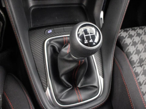 MG ZS 1.5 COMFORT 106 5P