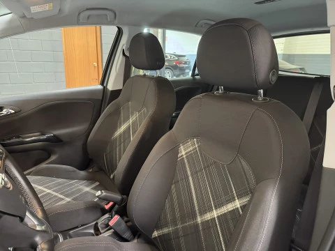 Opel Corsa 1.4 66kW (90CV) Color Edition