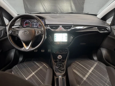 Opel Corsa 1.4 66kW (90CV) Color Edition