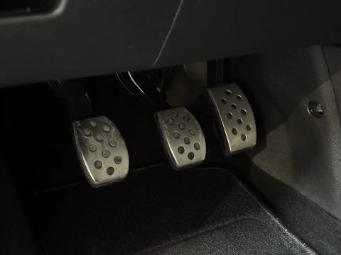 Opel Corsa 1.4 66kW (90CV) Color Edition