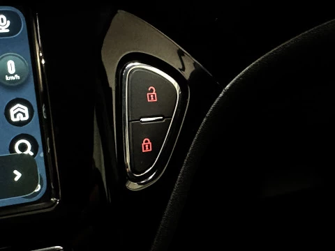 Opel Corsa 1.4 66kW (90CV) Color Edition