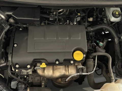 Opel Corsa 1.4 66kW (90CV) Color Edition