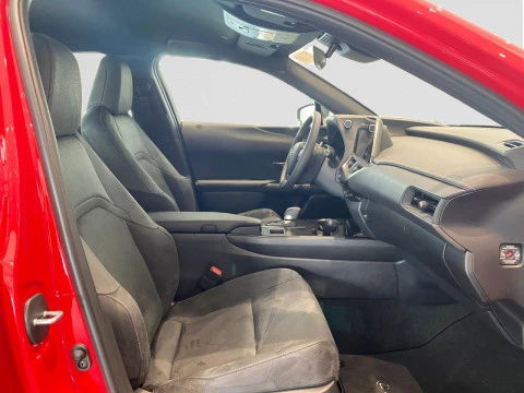 Lexus UX 2.0 300h UX Plus