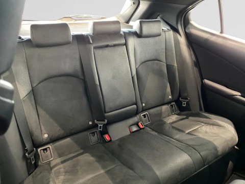 Lexus UX 2.0 300h UX Plus