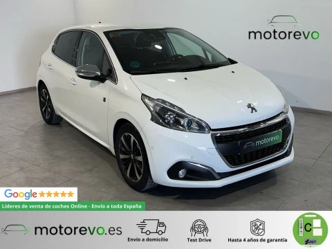 Peugeot 208 1.2 PureTech 82CV Signature