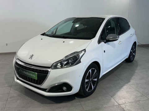 Peugeot 208 1.2 PureTech 82CV Signature