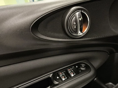 MINI Clubman Cooper 100 kW (136 CV)