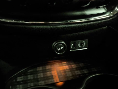 MINI Clubman Cooper 100 kW (136 CV)