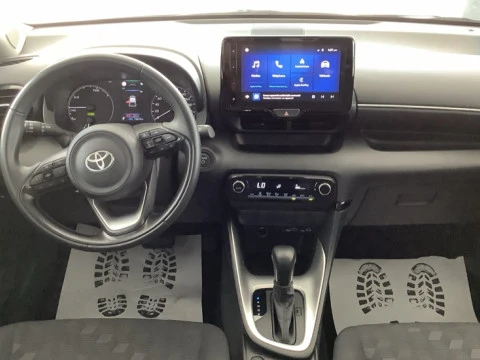 Toyota Yaris TOYOTA ACTIVE PLUS 120H