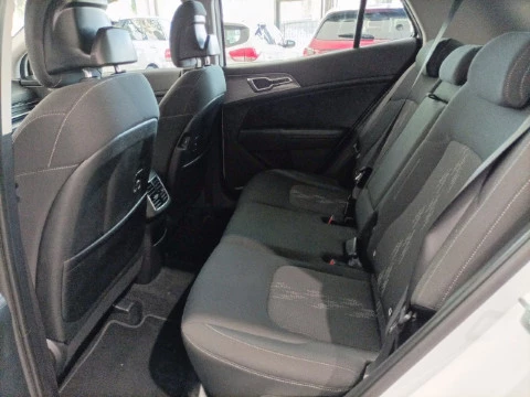 Kia Sportage 1.6 T-GDi MHEV 118kW (160CV) Drive 17
