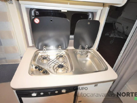 LMC STERCKEMAN STARLETT STARLETT 370 CE