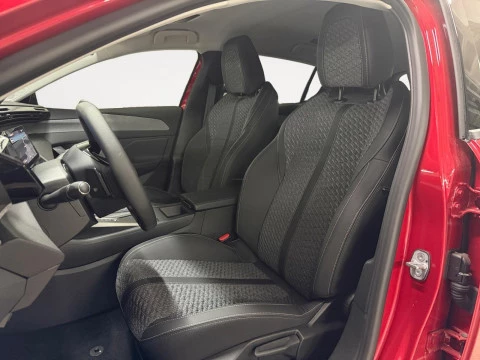 Peugeot 308 5P Allure Hybrid MHEV 145 e-DCS6