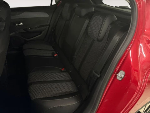Peugeot 308 5P Allure Hybrid MHEV 145 e-DCS6
