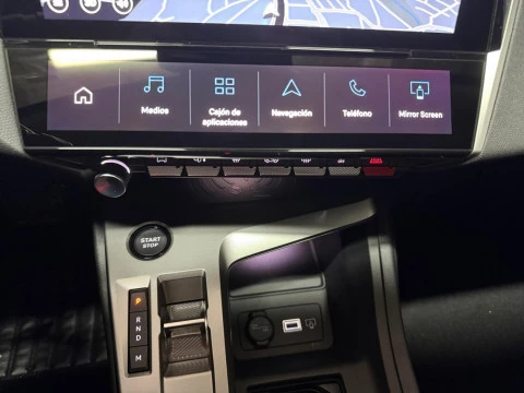 Peugeot 308 5P Allure Hybrid MHEV 145 e-DCS6