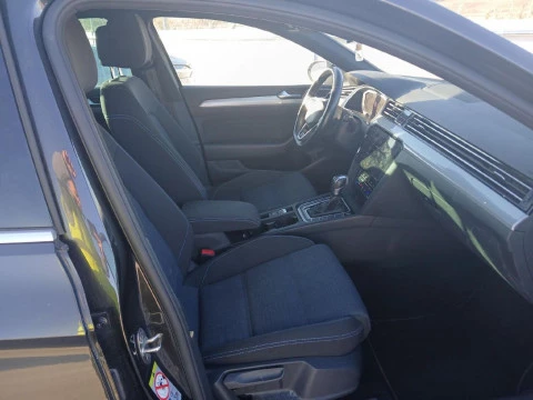 Volkswagen Passat Variant GTE 1.4 TSI e-Power 115kW + 85kW