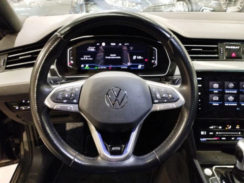 Volkswagen Passat Variant GTE 1.4 TSI e-Power 115kW + 85kW