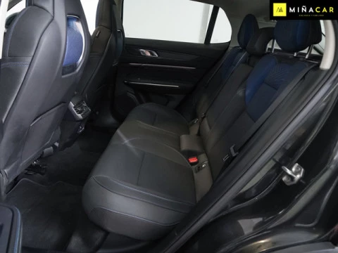 Lynk & Co 01 1.5 PHEV 192 kW (261 CV)