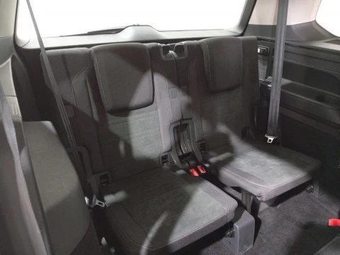 Volkswagen Touran ``Mas`` 2.0 TDI 110 kW (150 CV) DSG Volkswagen Touran ``Mas`` 2.0 TDI 110 kW (150 CV) DSG